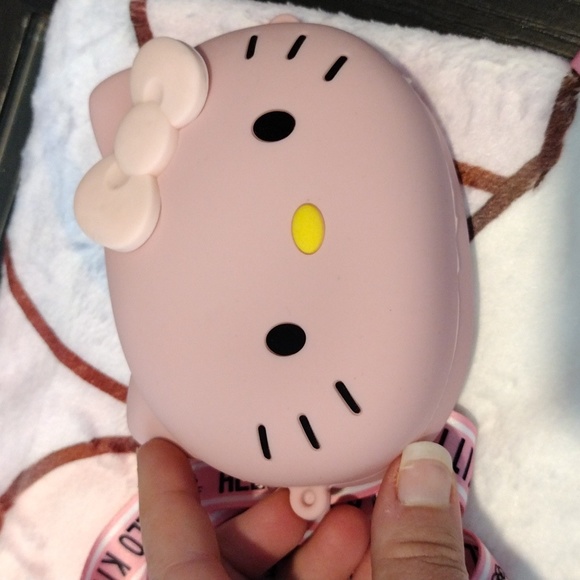 🩷💝Hello Kitty Sanrio Bundle💝🩷 - Picture 15 of 17